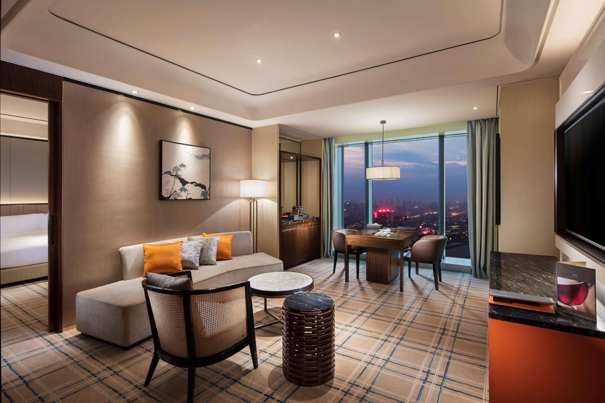 Отель Hilton Fuzhou Фучжоу Экстерьер фото